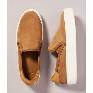 UGG Cahlvan Slip-On Sneaker Women's Size 10